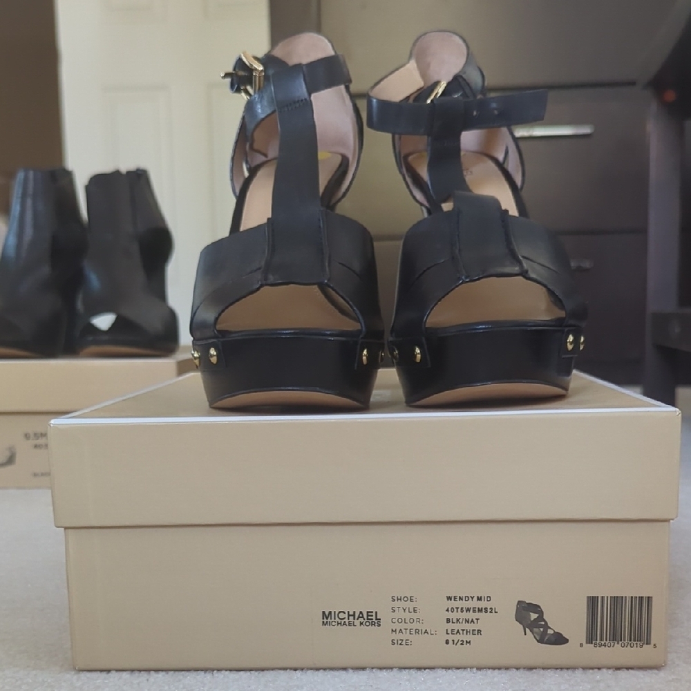 Michael Kors Black Platform Sandals with Chunky Sole and Ankle Strap